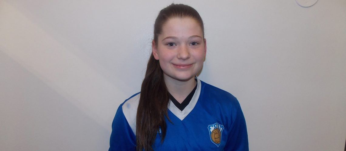 Snædís Ómarsdóttir vefur